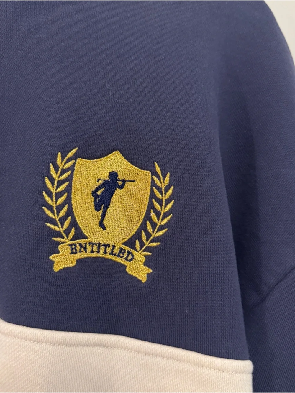 Entitled Housewife She Gone Inc The GieurIz Colorblock 1/4 zip Sweatshirt XXL - Picture 4 of 11